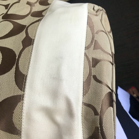 Coach purse - Picture 3 of 6